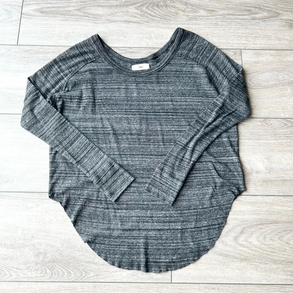 Aritzia TNA Alder Top Marled Dark Grey Raglan Long Sleeve - Picture 4 of 13